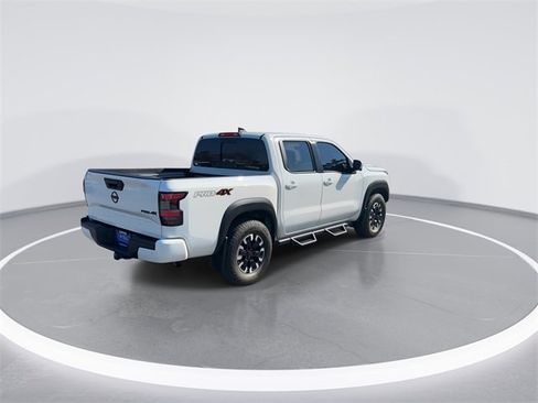Used 2024 Nissan Frontier PRO-4X w/ Pro Convenience Package image 7
