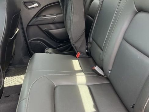 Used 2017 Chevrolet Colorado ZR2 image 10