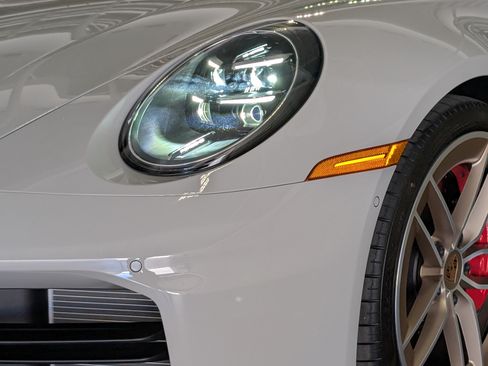 Certified 2026 Porsche 911 Targa 4S AWD/4WD image 13