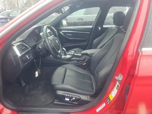 Used 2017 BMW 330i xDrive Sedan w/ Premium Package image 7