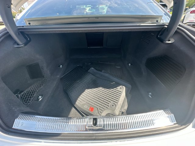 Used 2023 Audi S8 w/ S8 Executive Package AWD/4WD image 30