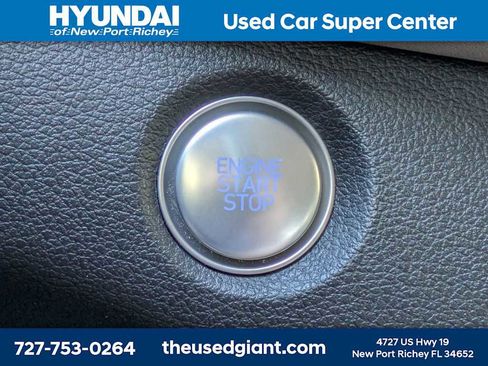 Used 2019 Hyundai Santa Fe FWD image 41