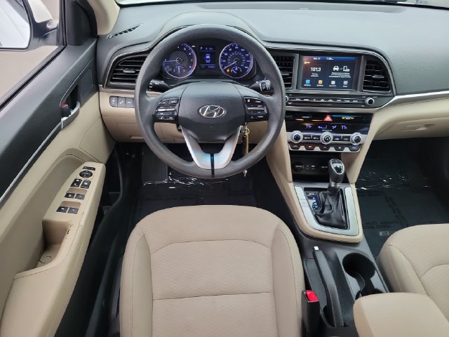 Used 2020 Hyundai Elantra SEL FWD image 7