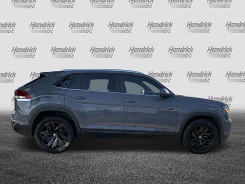Used 2023 Volkswagen Atlas Cross Sport SE w/ Black Wheel Package FWD image 11