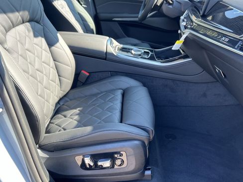 New 2026 BMW X5 xDrive40i w/ M Sport Package image 26