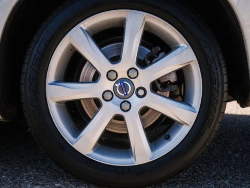 Used 2016 Volvo S60 T5 Premier w/ Convenience Package image 11