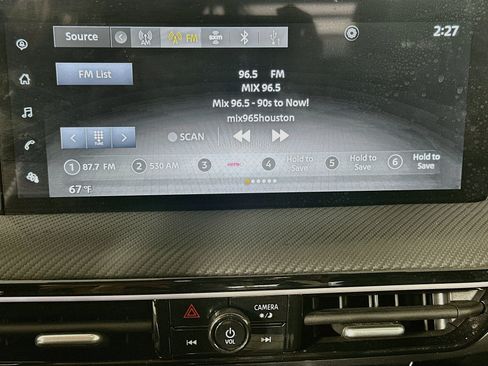 Used 2025 Nissan Kicks SR w/ Illumination Package AWD/4WD image 21