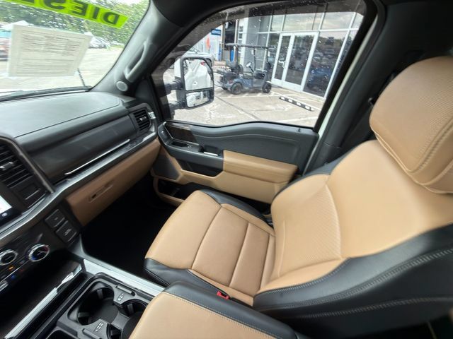 Used 2023 Ford F450 Lariat w/ Lariat Ultimate Package AWD/4WD image 25