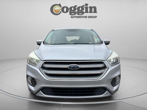 Used 2017 Ford Escape SE image 8