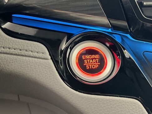 Used 2021 Honda Odyssey Elite image 35