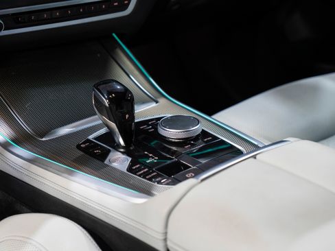 Used 2023 BMW X5 xDrive40i w/ M Sport Package image 39