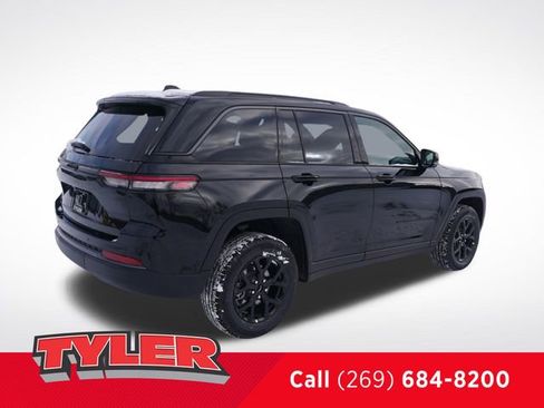New 2026 Jeep Grand Cherokee Altitude AWD/4WD image 8