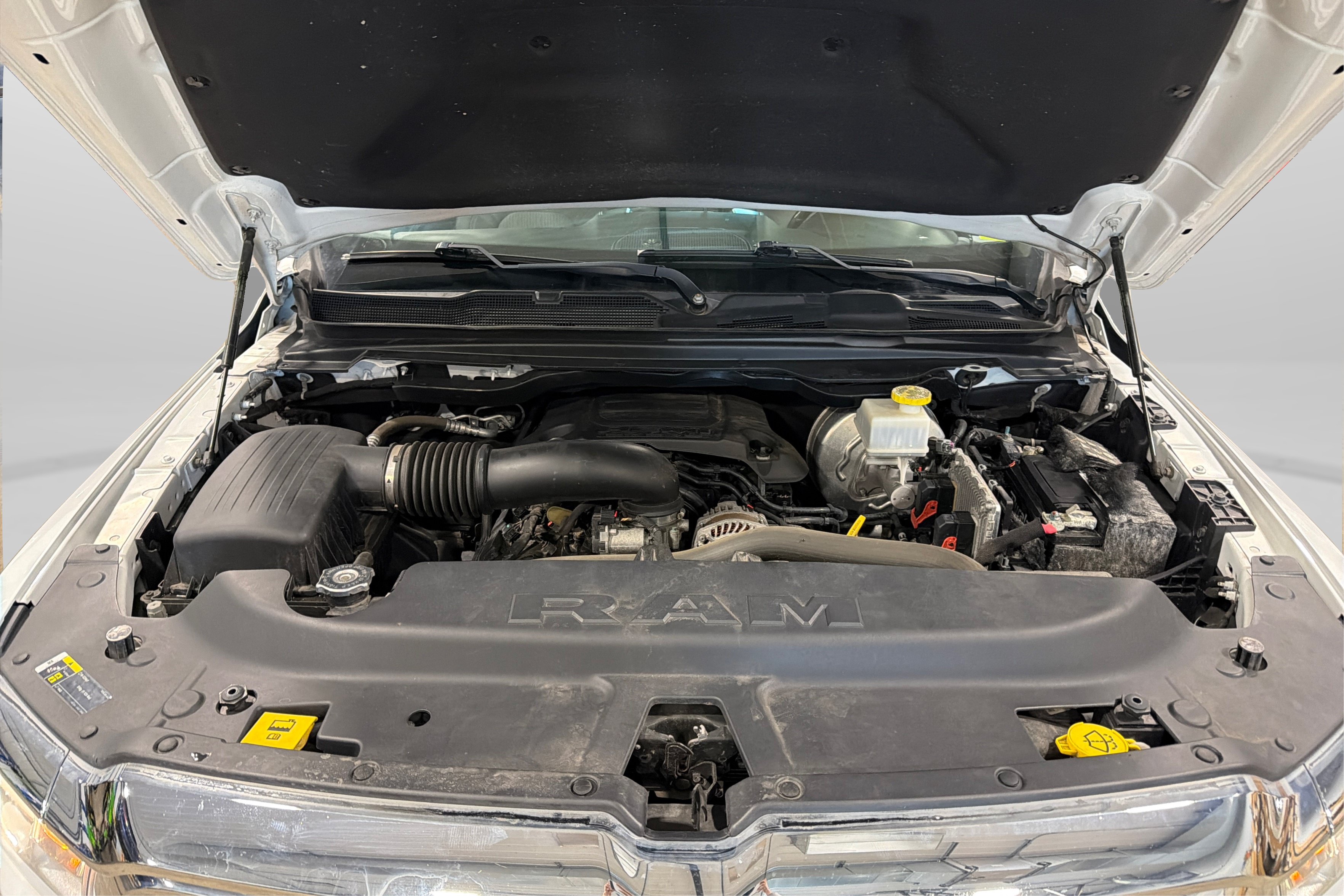 Used 2020 RAM 1500 Big Horn AWD/4WD image 11