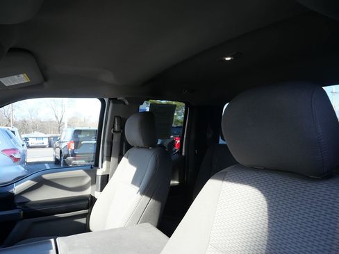 Used 2018 Ford F150 XLT image 11