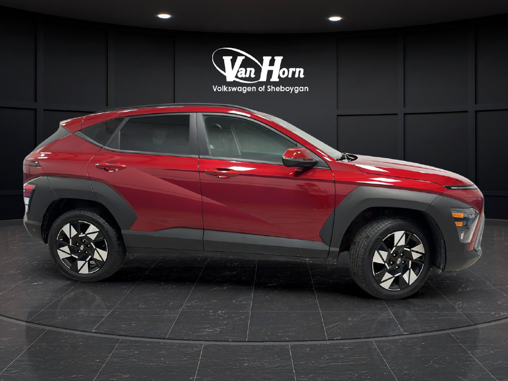 Used 2025 Hyundai Kona SEL AWD/4WD image 8