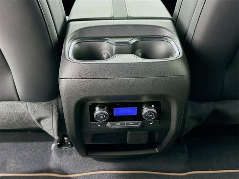 New 2026 GMC Acadia AT4 image 26