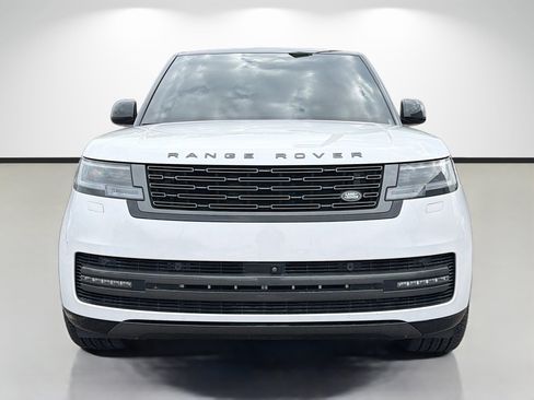 Used 2024 Land Rover Range Rover SE image 6