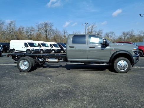 New 2026 RAM 5500 Tradesman image 8