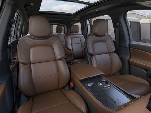 New 2026 Lincoln Aviator Reserve AWD/4WD image 34