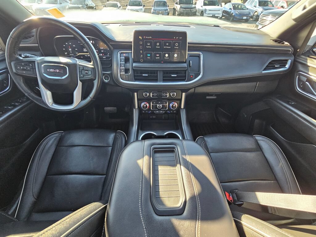 Certified 2022 GMC Yukon XL SLT w/ Max Trailering Package AWD/4WD image 9
