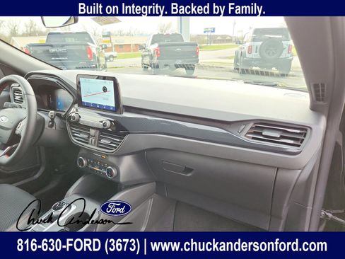 New 2026 Ford Escape ST-Line w/ Cold Weather Package AWD/4WD image 23