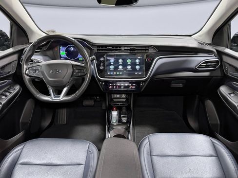 Used 2023 Chevrolet Bolt EUV Premier image 15