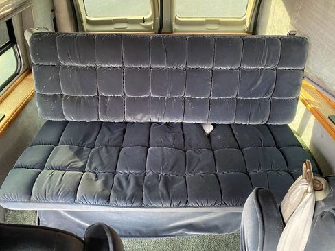 Used 1997 Ford E-150 and Econoline 150 image 21