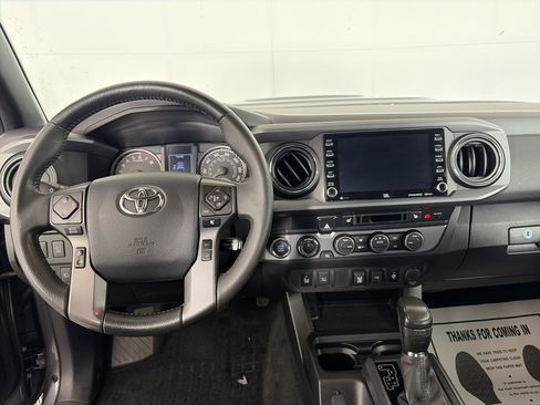 Used 2020 Toyota Tacoma TRD Pro image 3