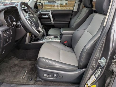 Used 2019 Toyota 4Runner SR5 image 15