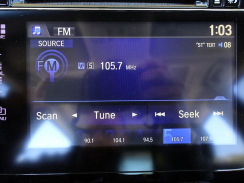 Used 2016 Honda Fit EX image 40