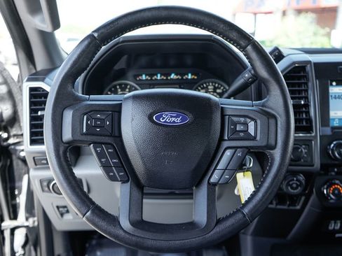 Used 2018 Ford F150 XLT w/ Equipment Group 302A Luxury image 22