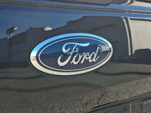 Used 2018 Ford F150 XL w/ Equipment Group 101A Mid image 15