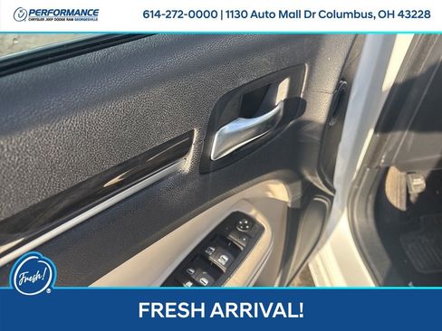 Used 2019 Chrysler 300 Touring L w/ Quick Order Package 22F image 16