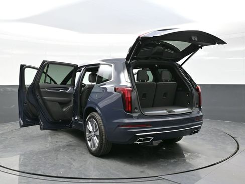 New 2025 Cadillac XT6 Premium Luxury w/ Technology Package image 37