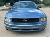 Used 2005 Ford Mustang Coupe image 2