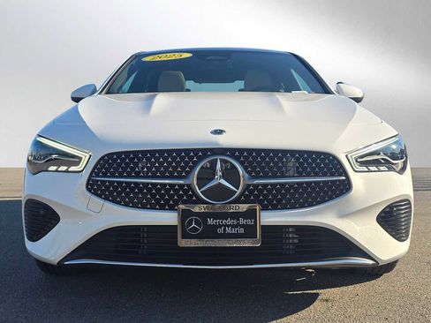 Used 2025 Mercedes-Benz CLA 250 4MATIC image 8