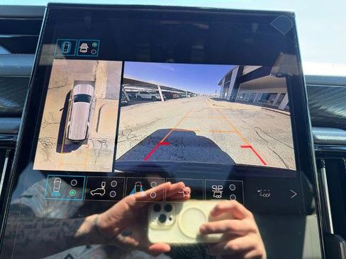 New 2026 GMC Yukon XL AT4 image 10