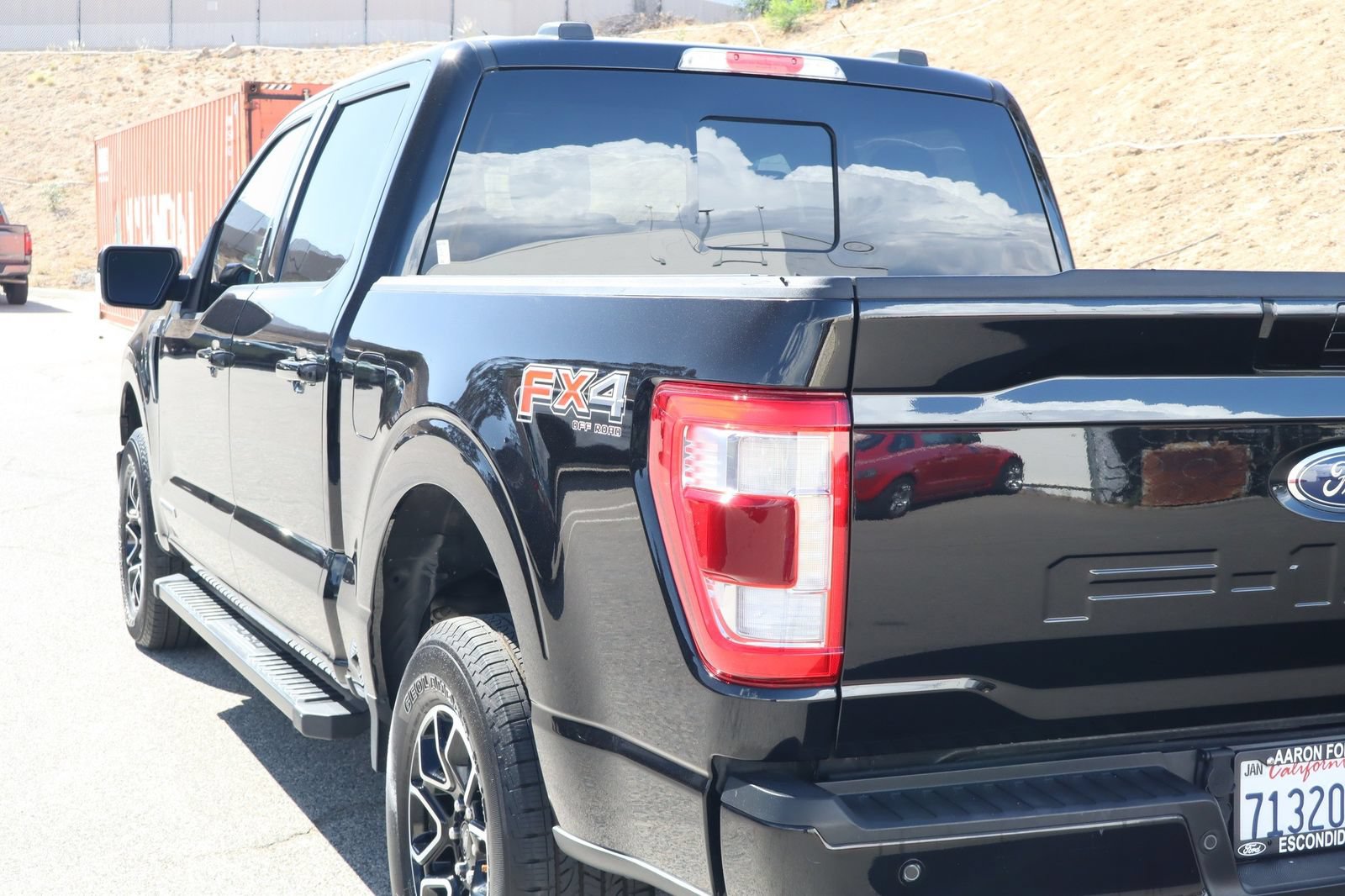 Used 2021 Ford F150 Lariat w/ Equipment Group 502A High AWD/4WD image 16