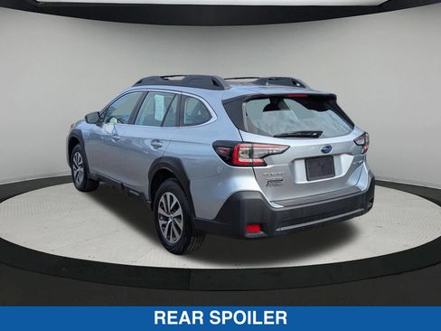 Certified 2025 Subaru Outback AWD/4WD image 6