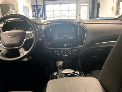 Used 2023 Chevrolet Traverse LT w/ Midnight/Sport Edition AWD/4WD image 19