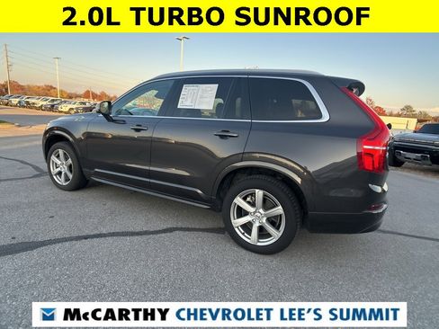 Used 2023 Volvo XC90 B5 Core image 12