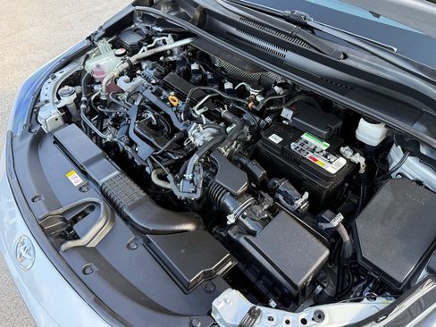 Used 2021 Toyota Corolla SE FWD image 30