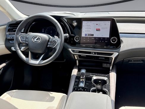 Used 2024 Lexus RX 350 FWD w/ Technology Package image 19