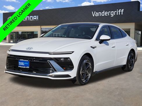 New 2025 Hyundai Sonata SEL image 2