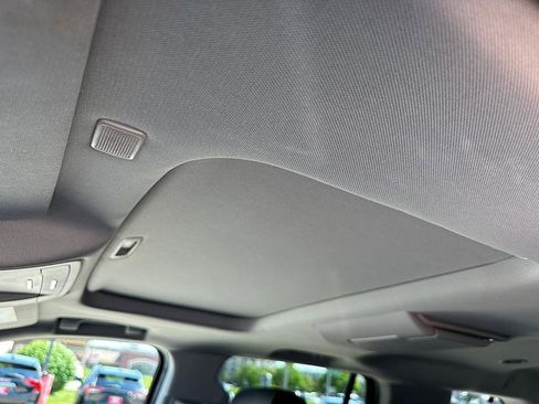 Used 2019 GMC Yukon SLT w/ Open Road Package AWD/4WD image 27