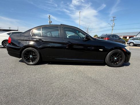 Used 2010 BMW 328i xDrive Sedan image 5