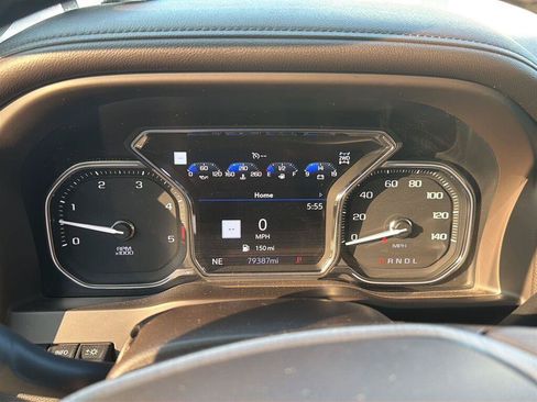 Used 2021 GMC Sierra 2500 Denali w/ Technology Package AWD/4WD image 19