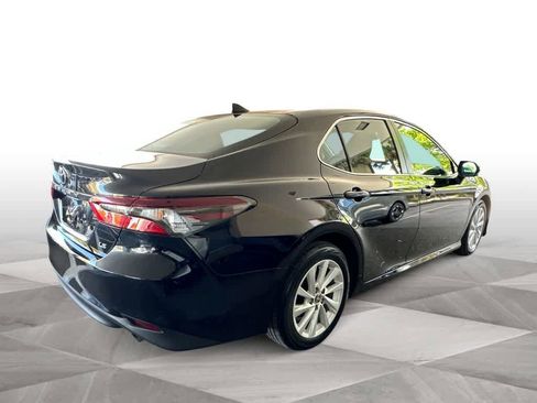 Used 2023 Toyota Camry LE FWD image 8