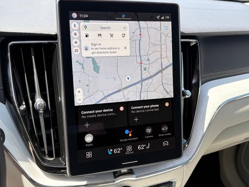 New 2026 Volvo XC60 B5 Ultra w/ Protection Package Premier image 15