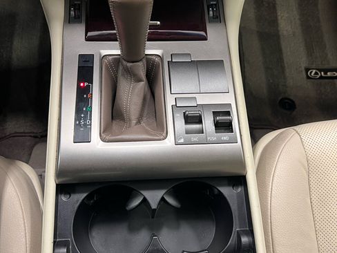 Used 2018 Lexus GX 460 Premium image 24